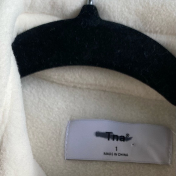 Aritzia TNA Polar Button Up Fleece Shirt Jacket - Picture 8 of 9